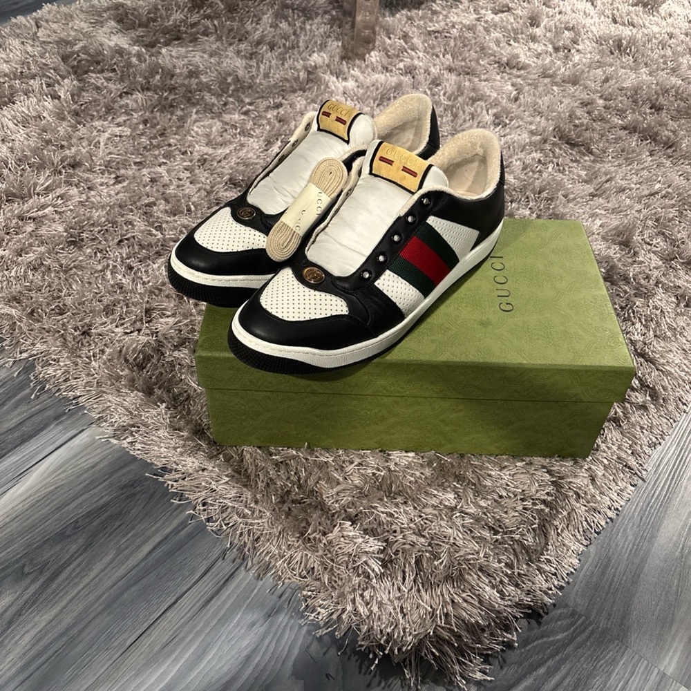 Gucci shoes men. Size 10